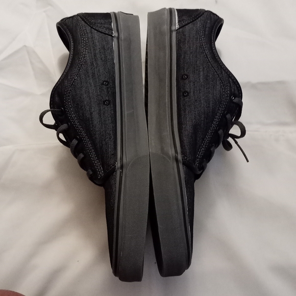 CHUKKA  LOW DARK GREY  DENIM AND PEWTER SKATE SHOES - Picture 3 of 10